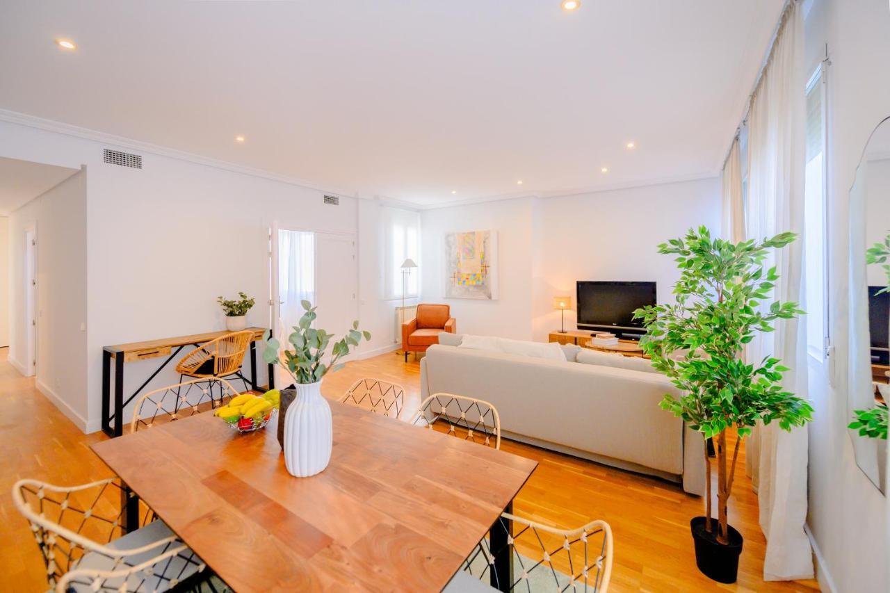 מדריד For You Rentals Coqueto Y Bonito Apartamento Temporal De Dos Dormitorios En El Retiro Axii66 מראה חיצוני תמונה